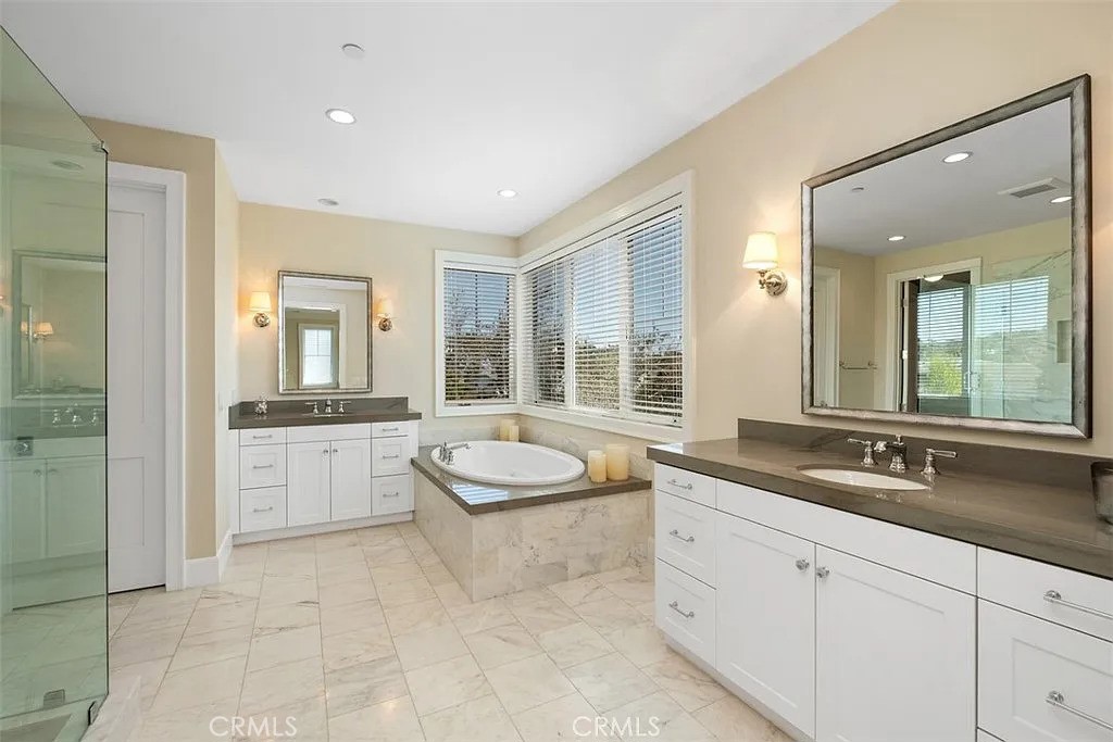 4 Summer House Lane