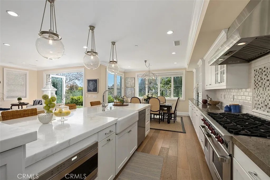 4 Summer House Lane