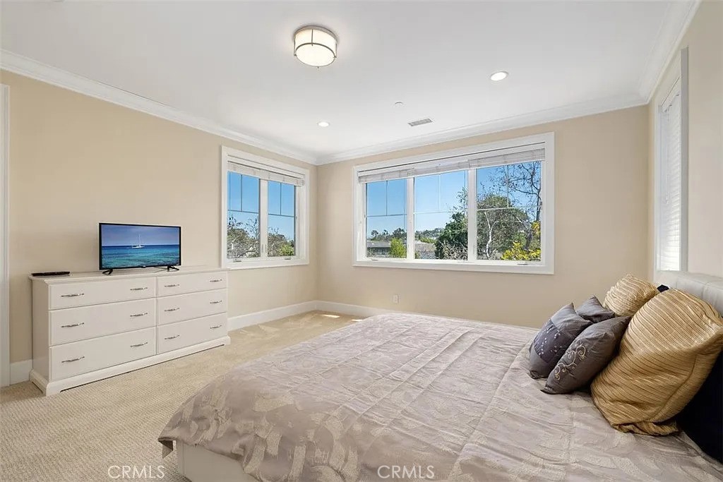 4 Summer House Lane