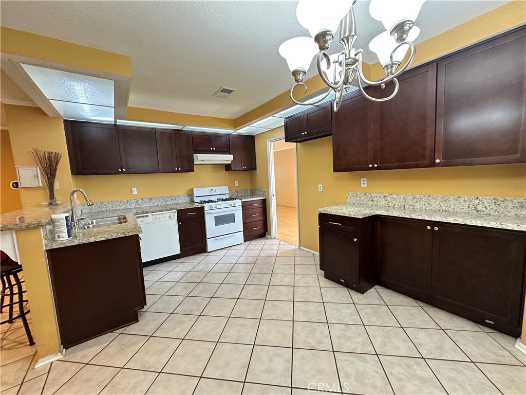 13566 Sycamore