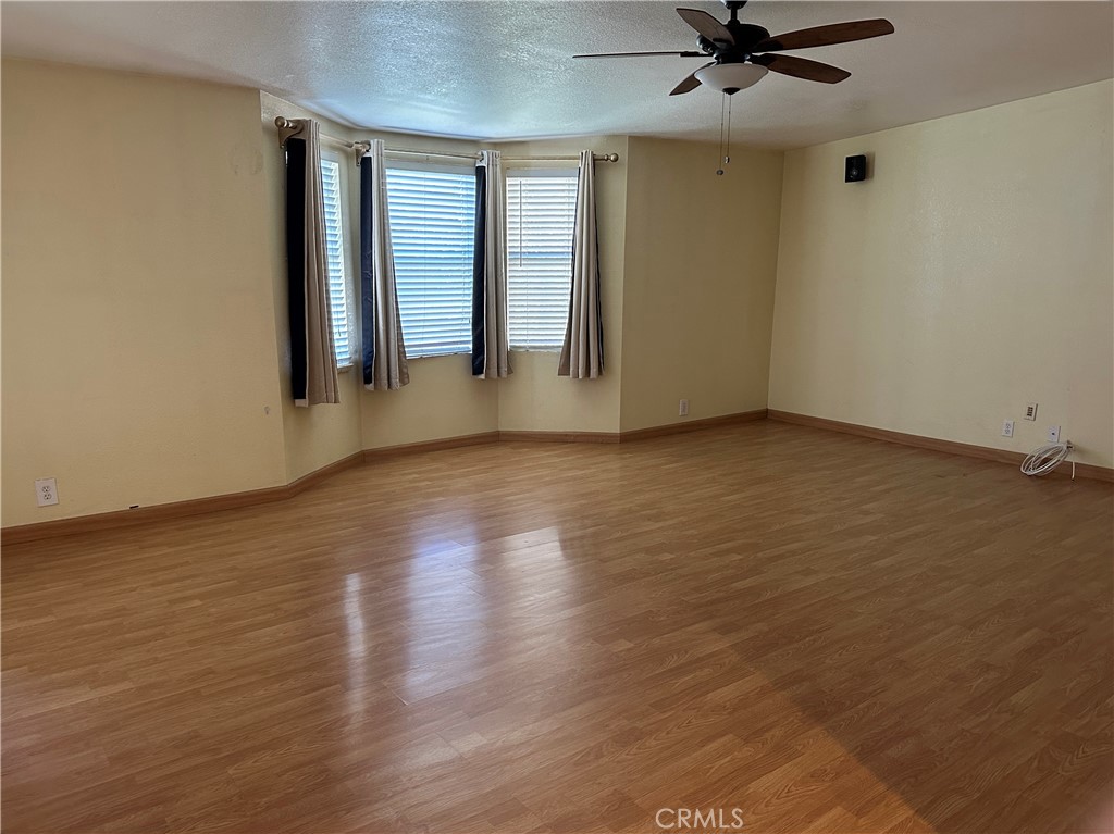 13566 Sycamore