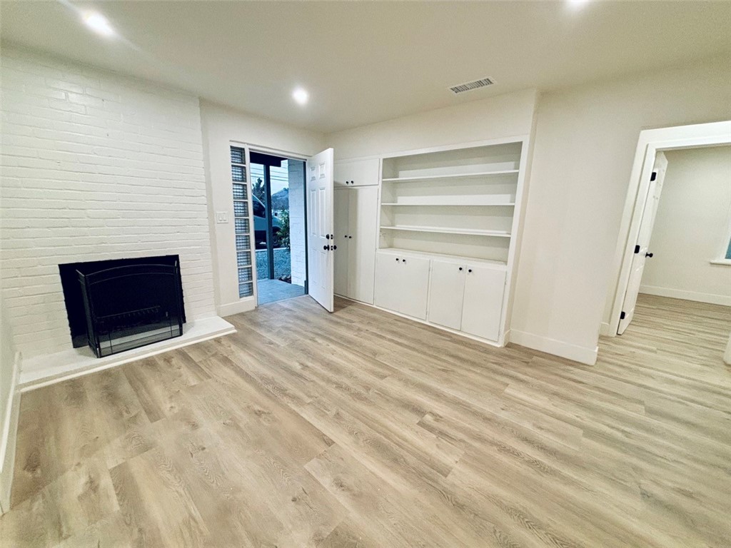 1257 W 9TH