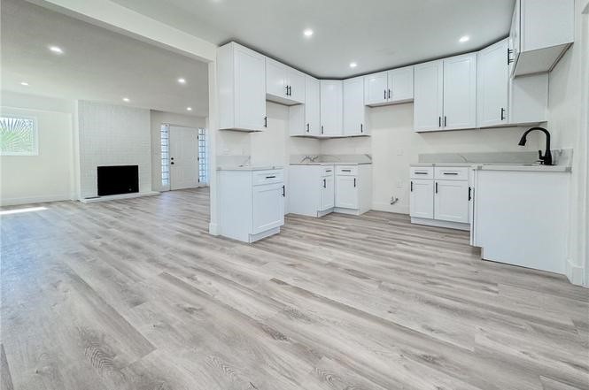 1257 W 9TH