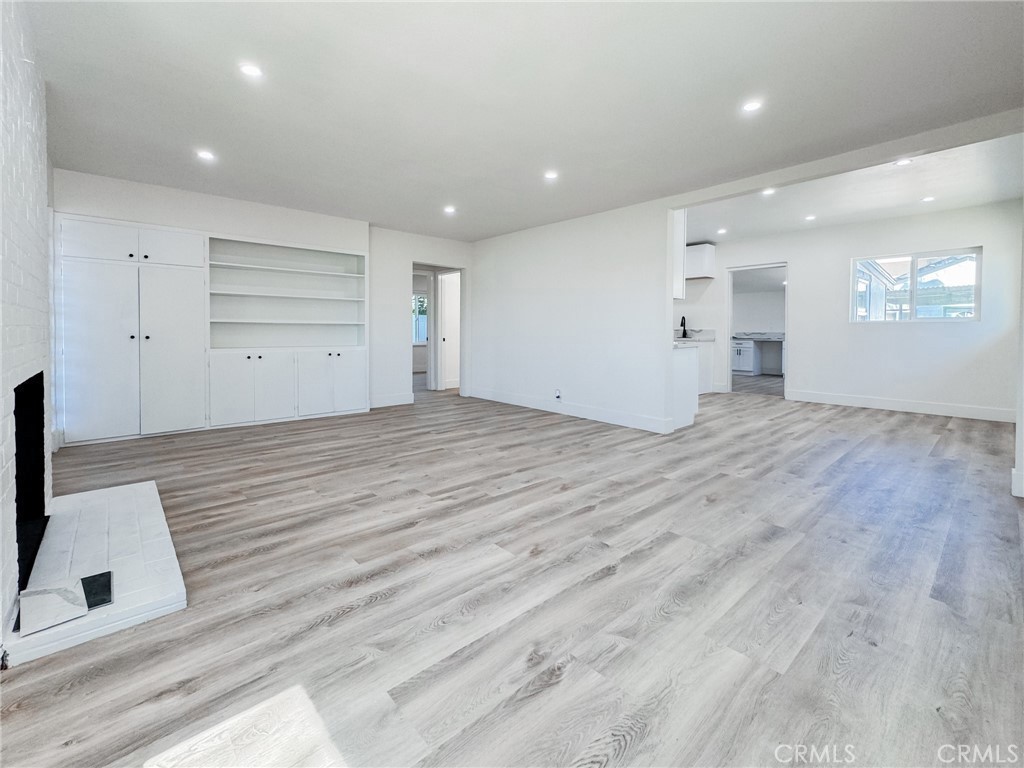 1257 W 9TH