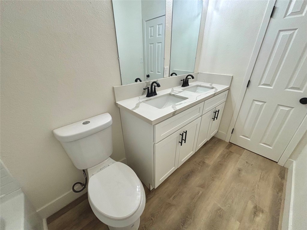 1257 W 9TH