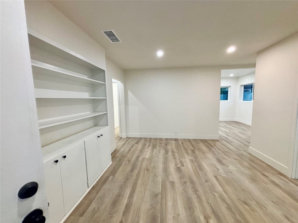 1257 W 9TH