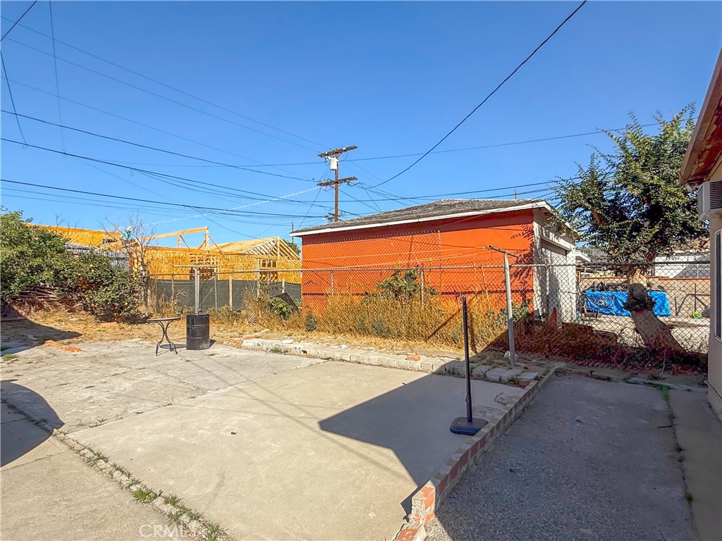 2245 Fernleaf Street