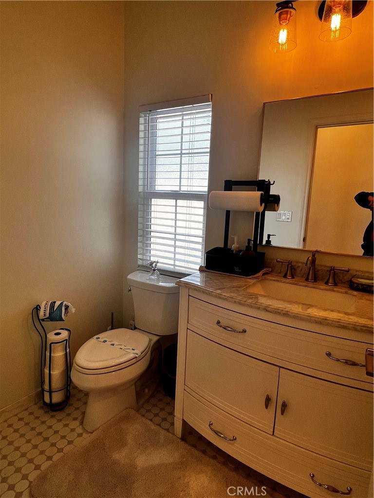 271 W Palm Drive