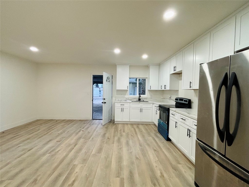 1255 W 9TH STREET