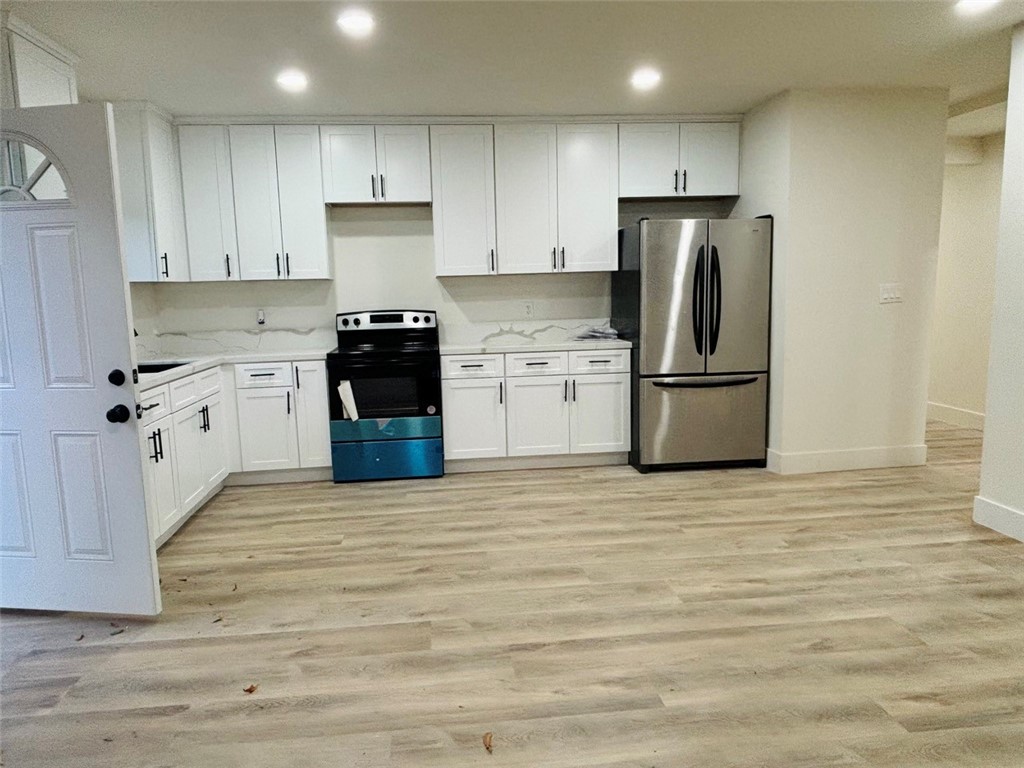 1255 W 9TH STREET