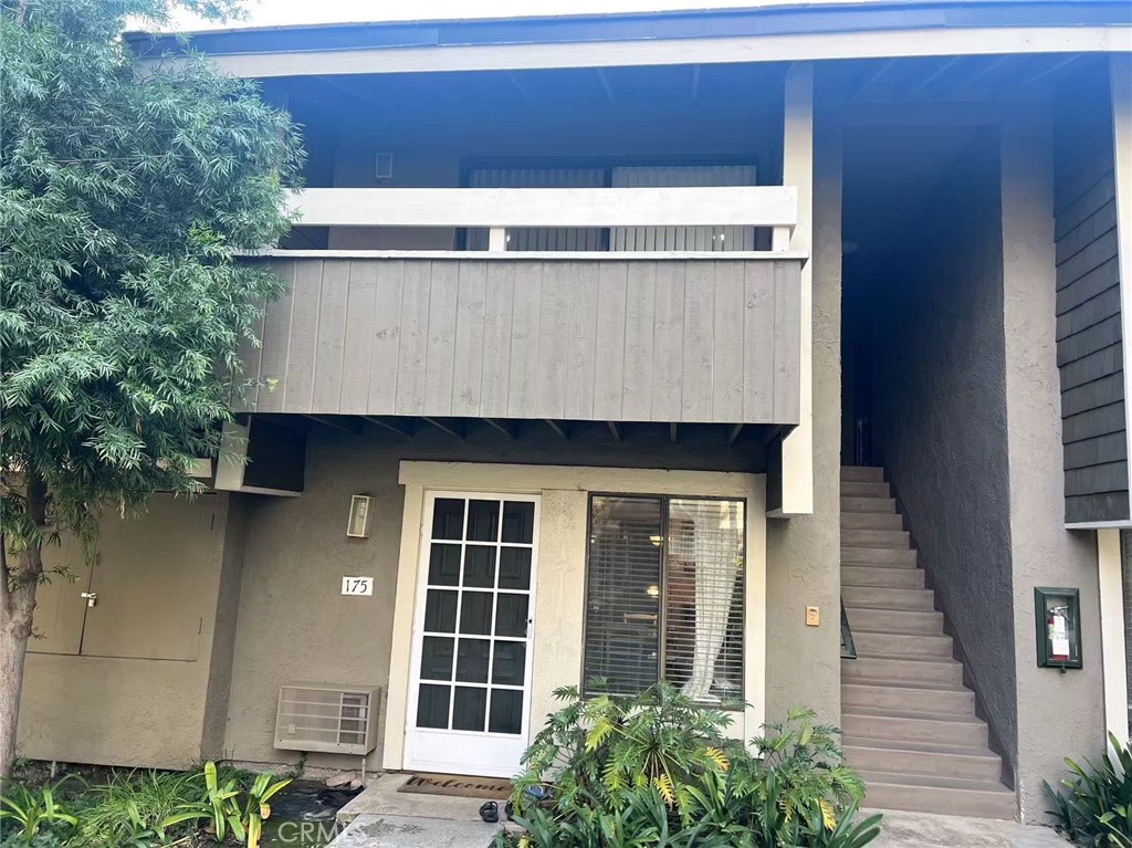 176 Streamwood