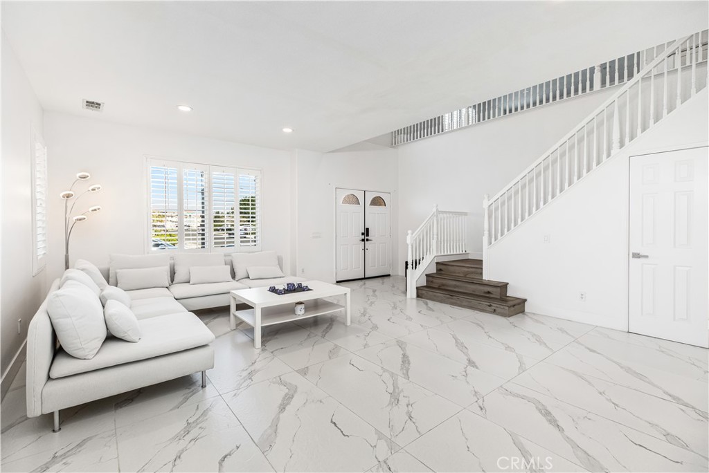 13973 Ellis Park Trail