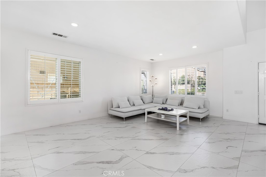 13973 Ellis Park Trail