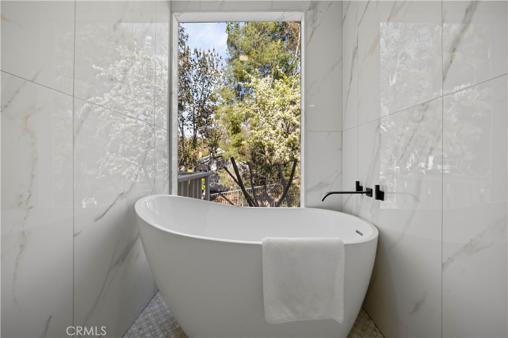 22846 Belquest Drive