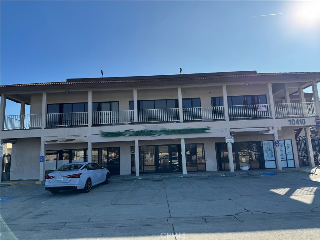 10410 Lower Azusa Road 202