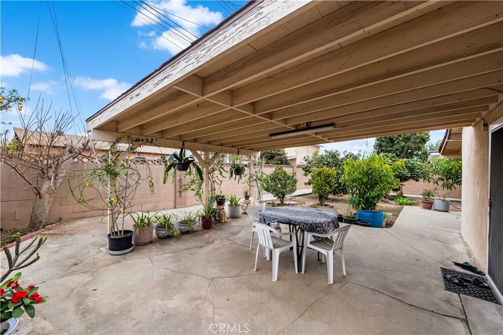 1111 Cabana Avenue