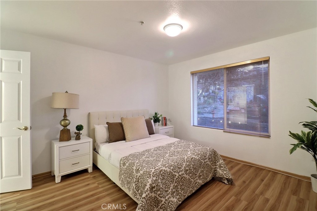 918 W Garvey Ave 212