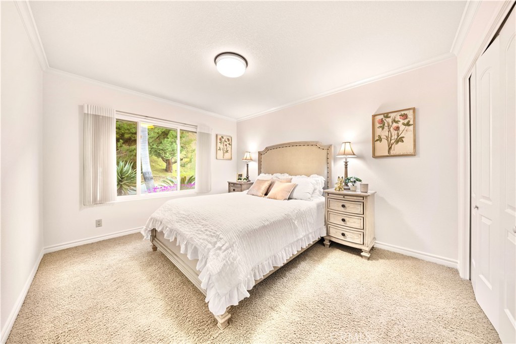 3214 Montellano Avenue