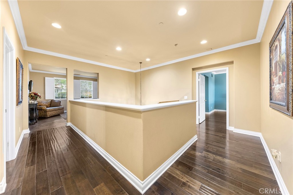 32 Mountain Laurel Way