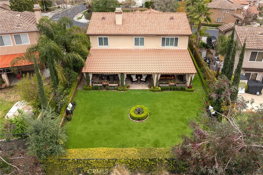 32 Mountain Laurel Way