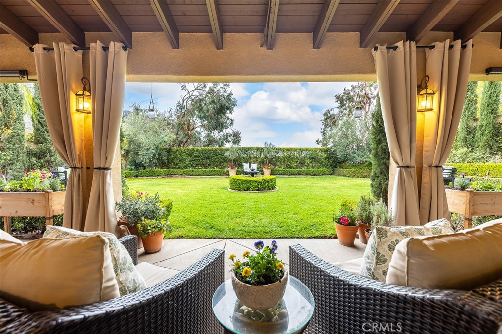 32 Mountain Laurel Way