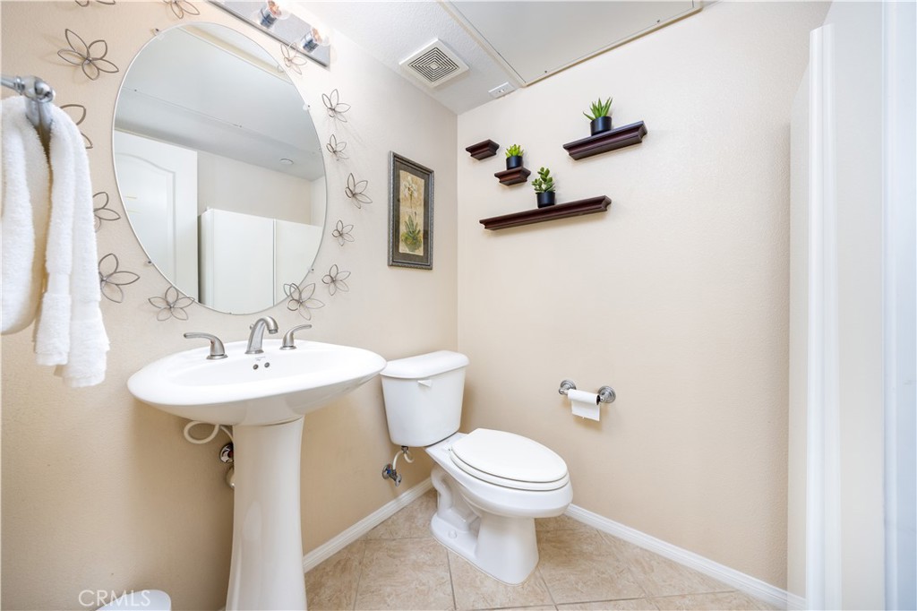 17871 Shady View Drive 406