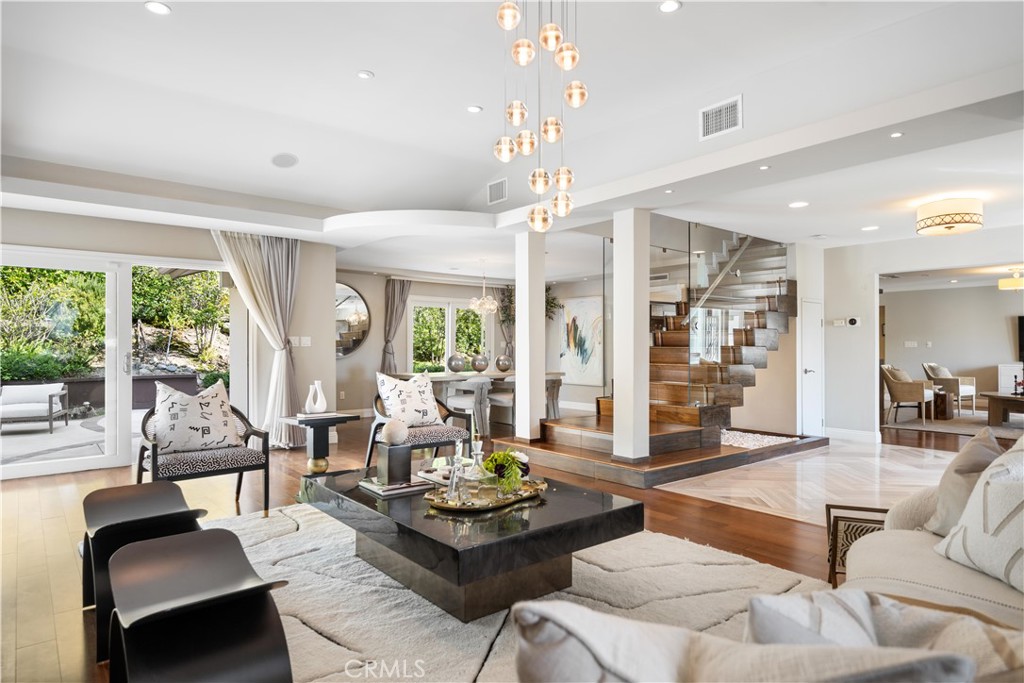 7923 Electra Drive