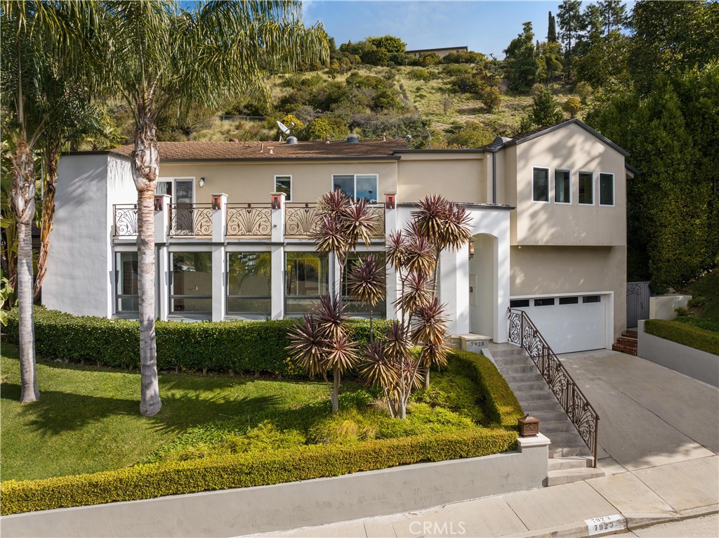 7923 Electra Drive