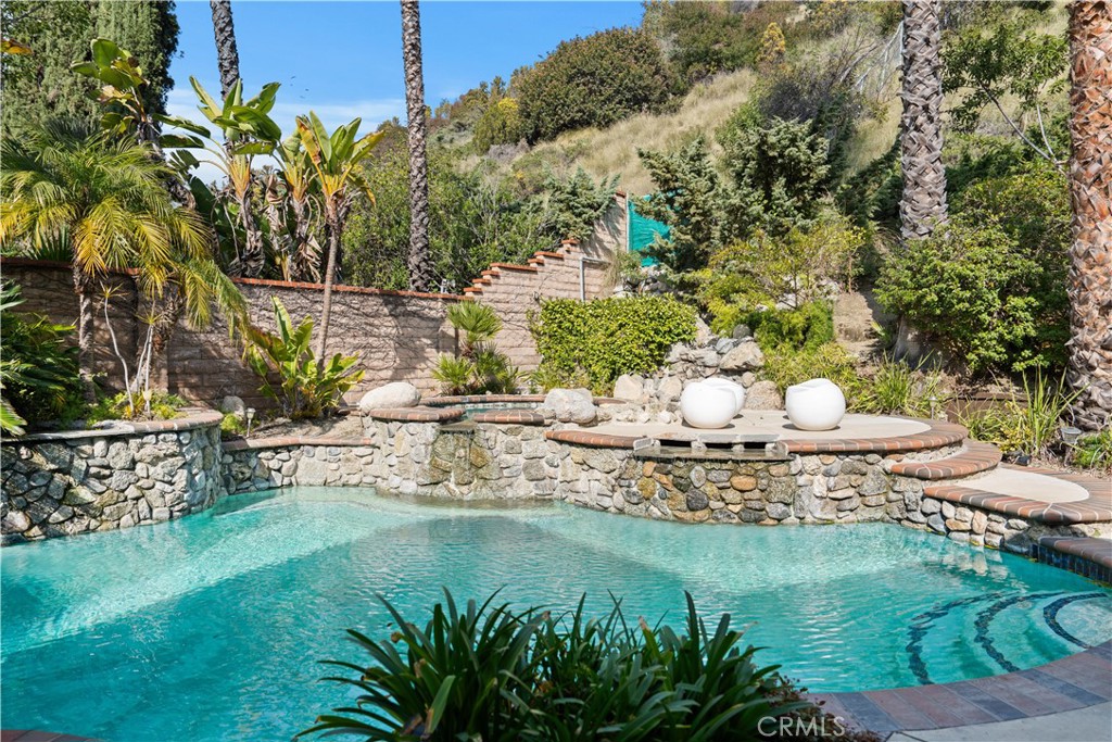 7923 Electra Drive