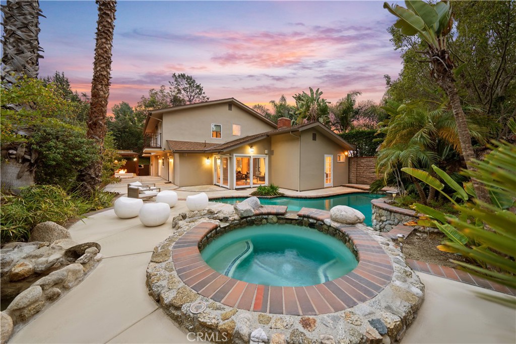 7923 Electra Drive