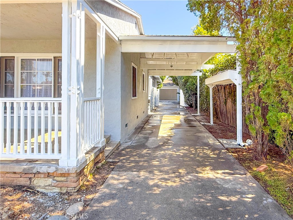 5234 Golden West Avenue