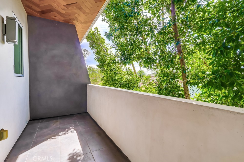 737 N Cherokee Avenue