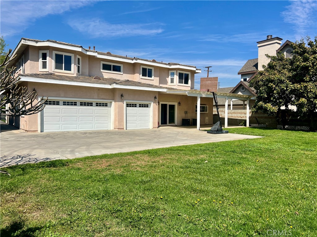 9942 Howland Drive