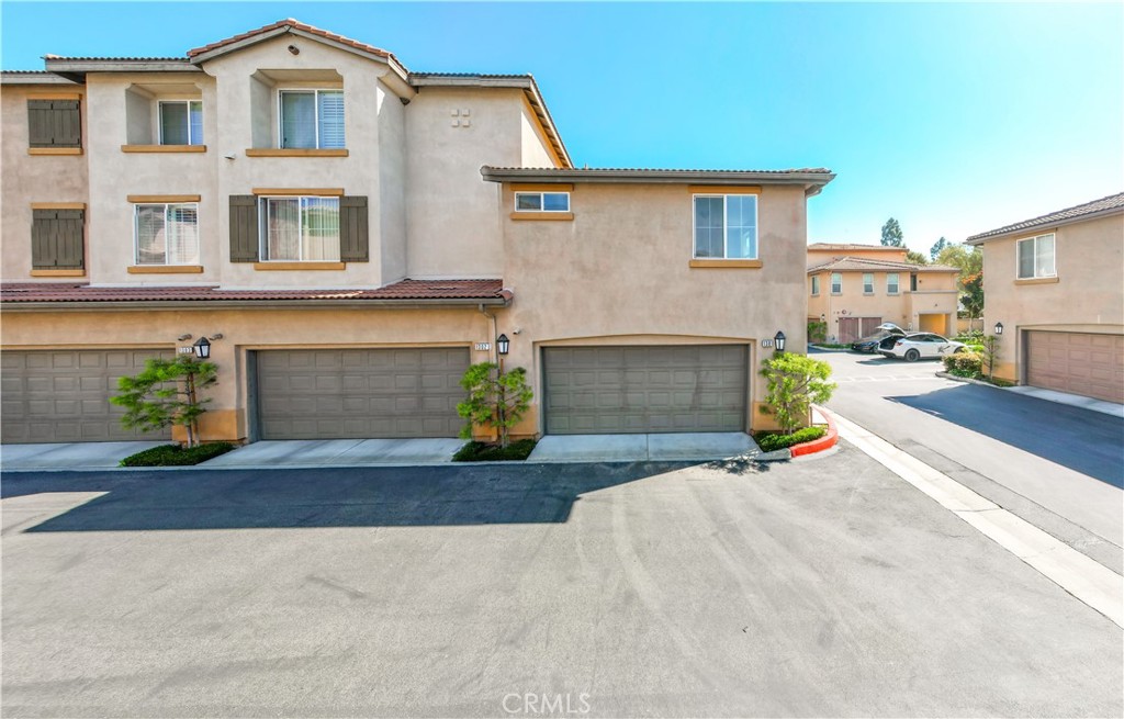 17871 Shady View Drive 1301