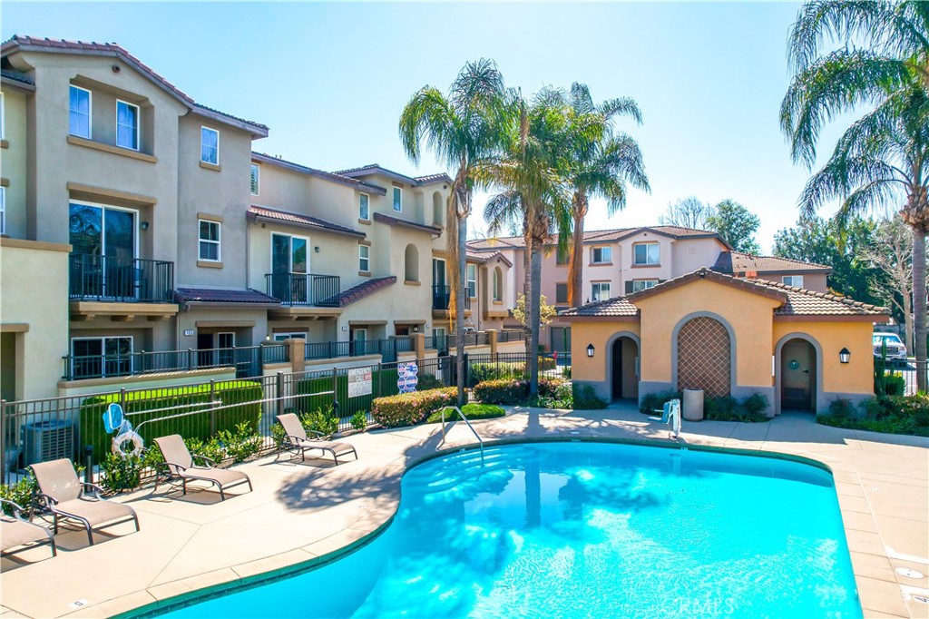 17871 Shady View Drive 1301