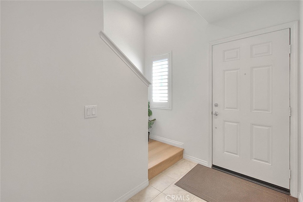 803 N Dalton Ave Unit 102