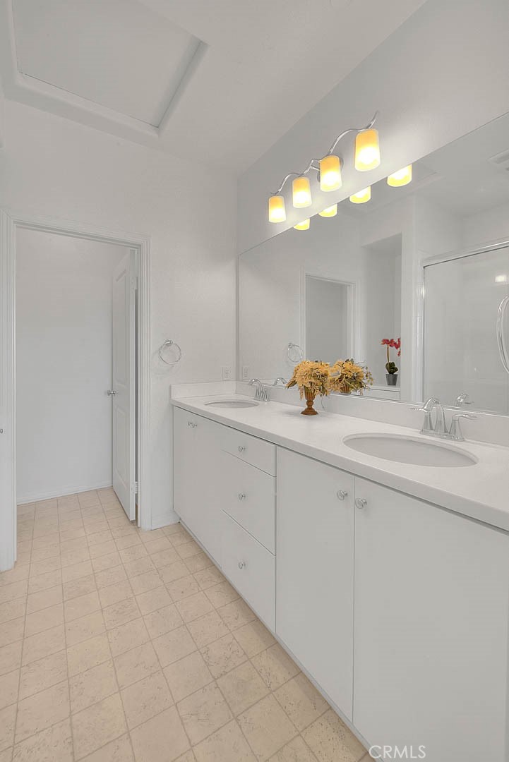 803 N Dalton Ave Unit 102