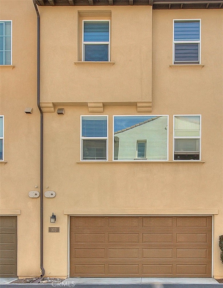 803 N Dalton Ave Unit 102
