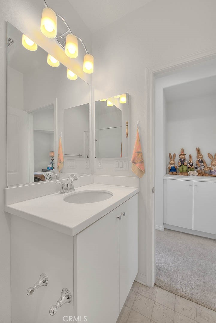 803 N Dalton Ave Unit 102