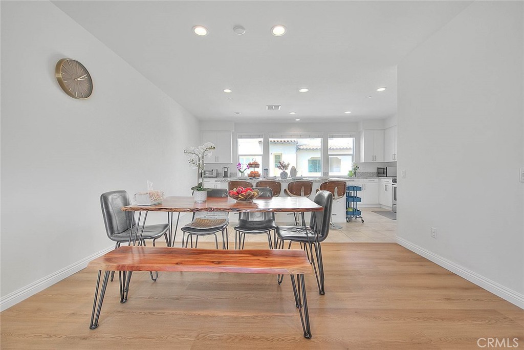 803 N Dalton Ave Unit 102