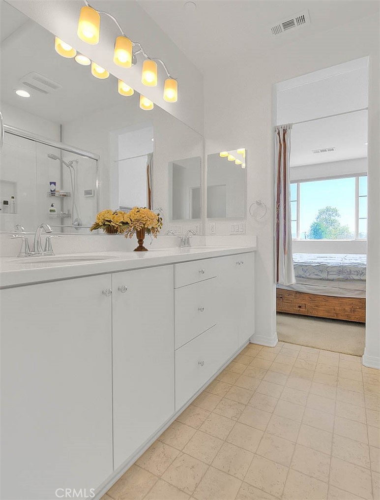 803 N Dalton Ave Unit 102