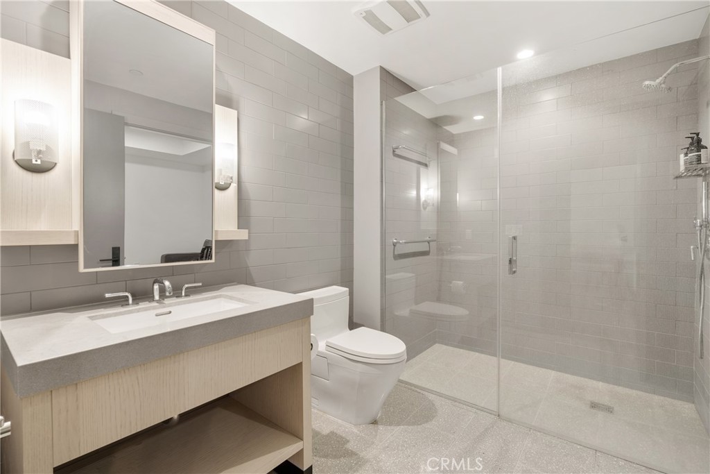 10777 Wilshire Boulevard 306