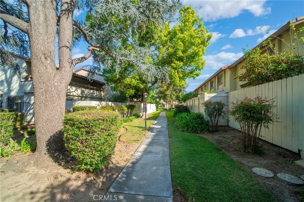 5206 Village Circle Drive 38