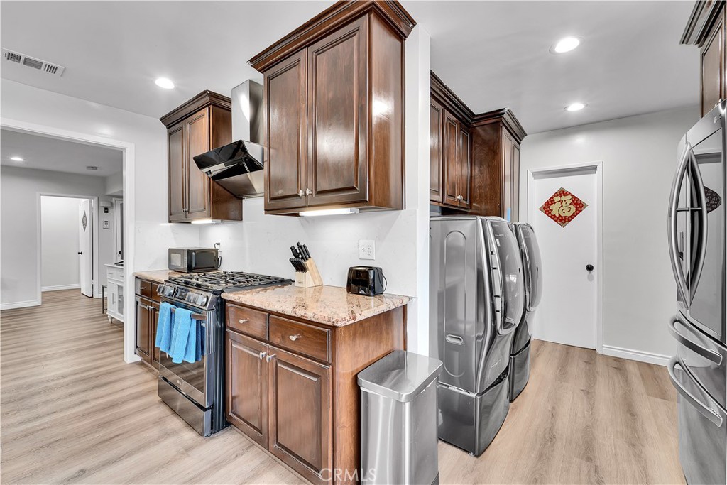 981 Moonbeam Drive