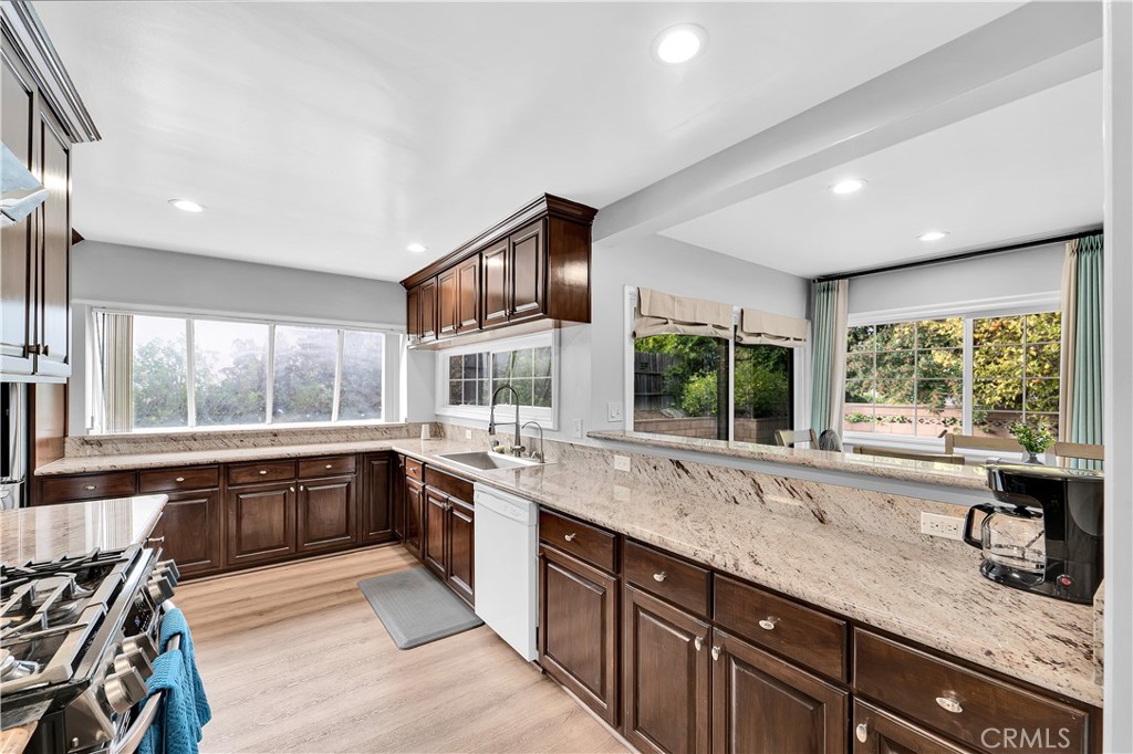 981 Moonbeam Drive