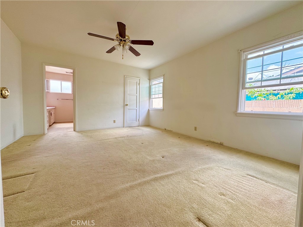 740 E Barbara Avenue