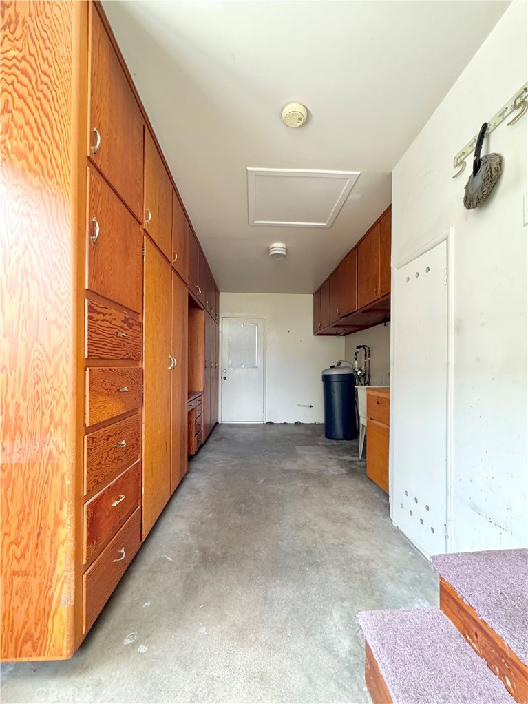 740 E Barbara Avenue