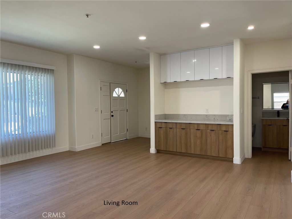 400 E Broadway A