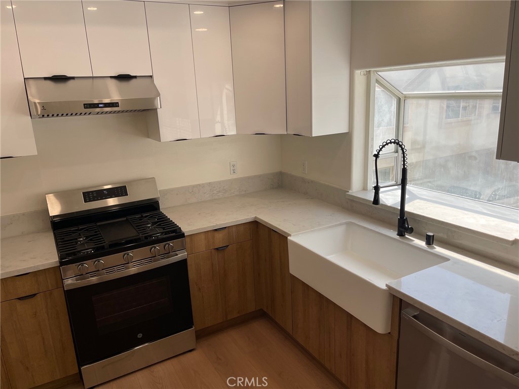 400 E Broadway A