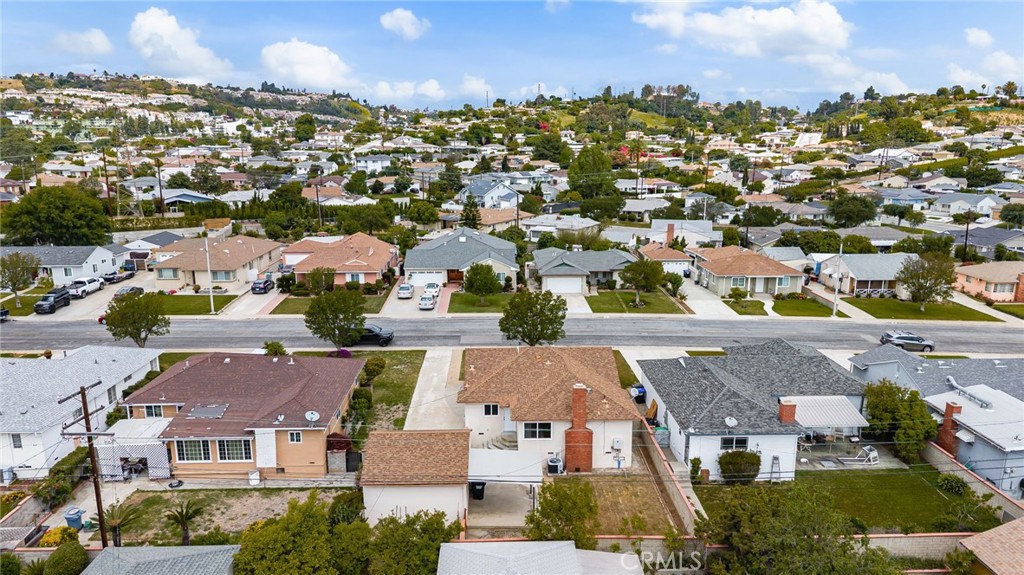 418 Elmgate Street W